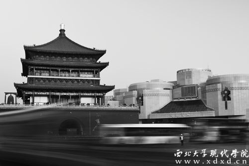 ܇ˮRW(xu)F(xin)W(xu)ԺSһ(g)⣬·^犘܇شЇ@П[úڰ